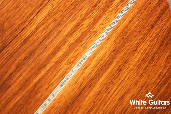 HO-555 Custom #Y36 - German Spruce/Madagascar Rosewood